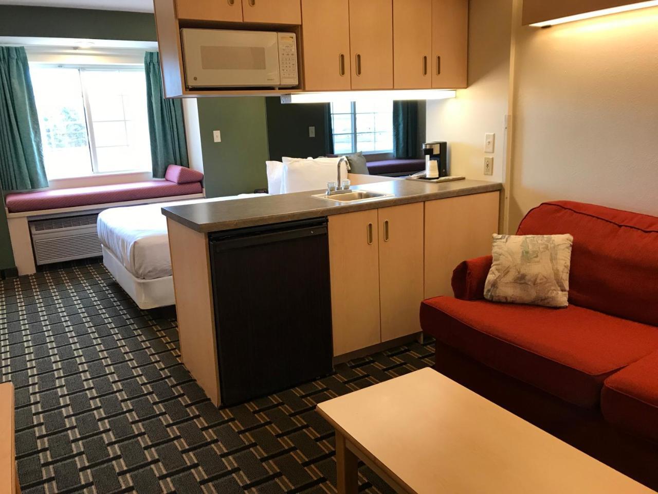 Mariner'S Village Resort Carlyle Экстерьер фото
