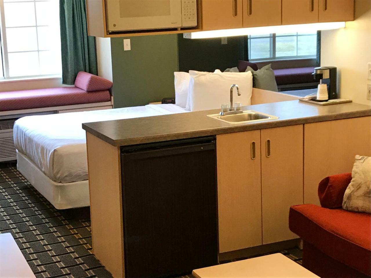 Mariner'S Village Resort Carlyle Экстерьер фото